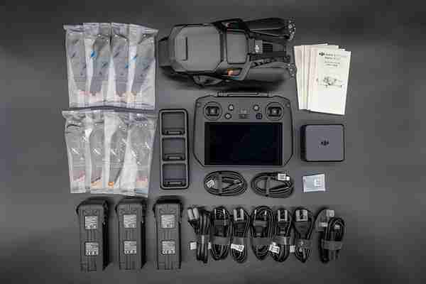大疆Mavic 3 Pro评测：三摄系统4/3画幅哈苏相机旗舰无人机