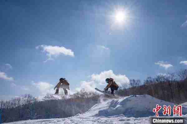滑雪胜地亚布力大整合：全部雪场“化零为整”首次开滑